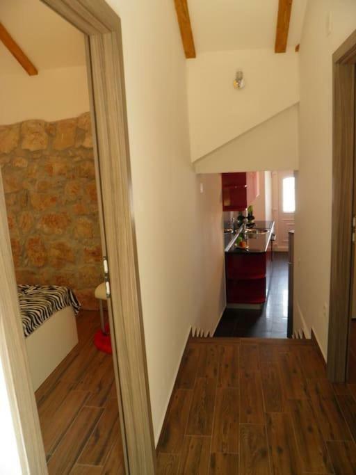 Romantic Apartment Donje Celo エクステリア 写真
