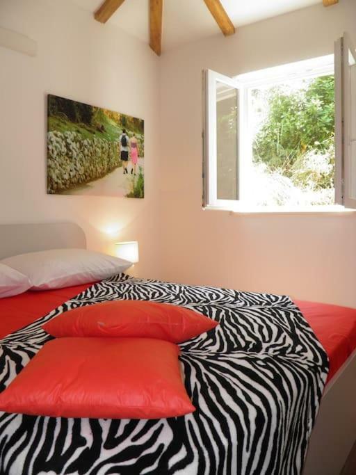 Romantic Apartment Donje Celo エクステリア 写真